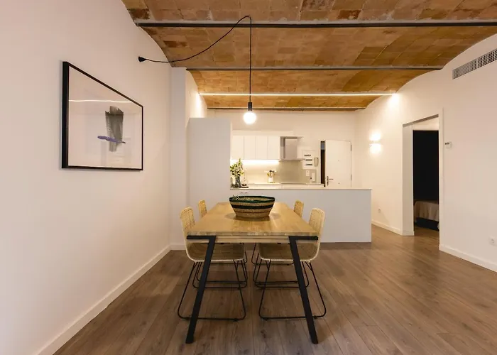 Bravissimo Cort Reial Entresol B Apartamento Girona